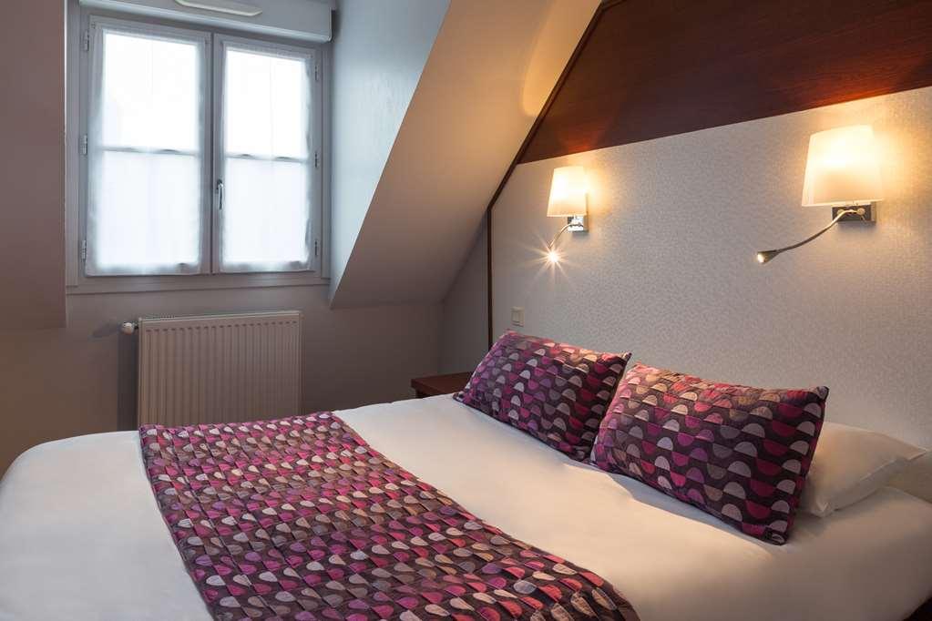 Hotel The Originals Boutique, Le Lion D'or, Fougères Ouest 3*