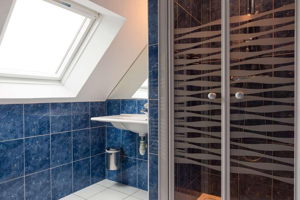 Hotel The Originals Boutique, Le Lion D'or, Fougères Ouest 3*