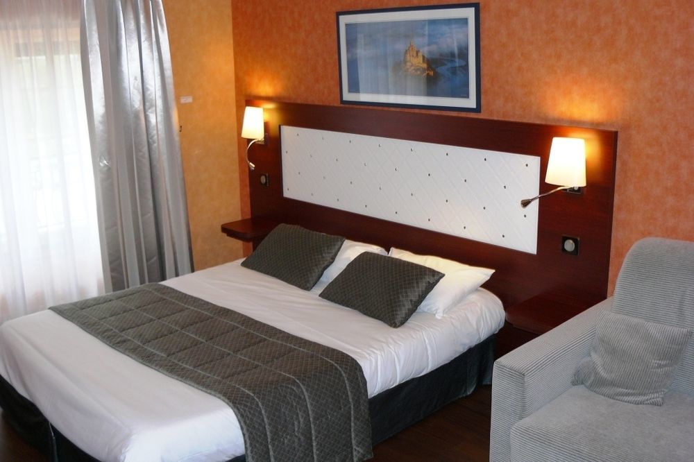 The Originals Boutique, Le Lion D'or, Fougères Ouest Hotel