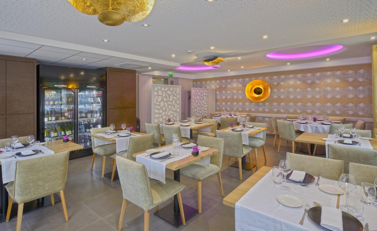 The Originals Boutique, Le Lion D'or, Fougères Ouest 3*